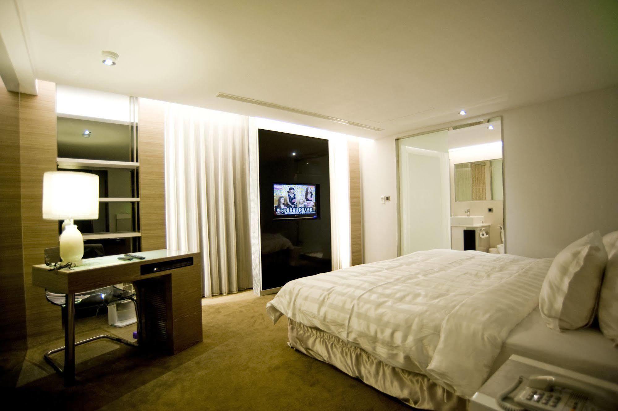 Saual Keh Hotel Taipei Exterior photo